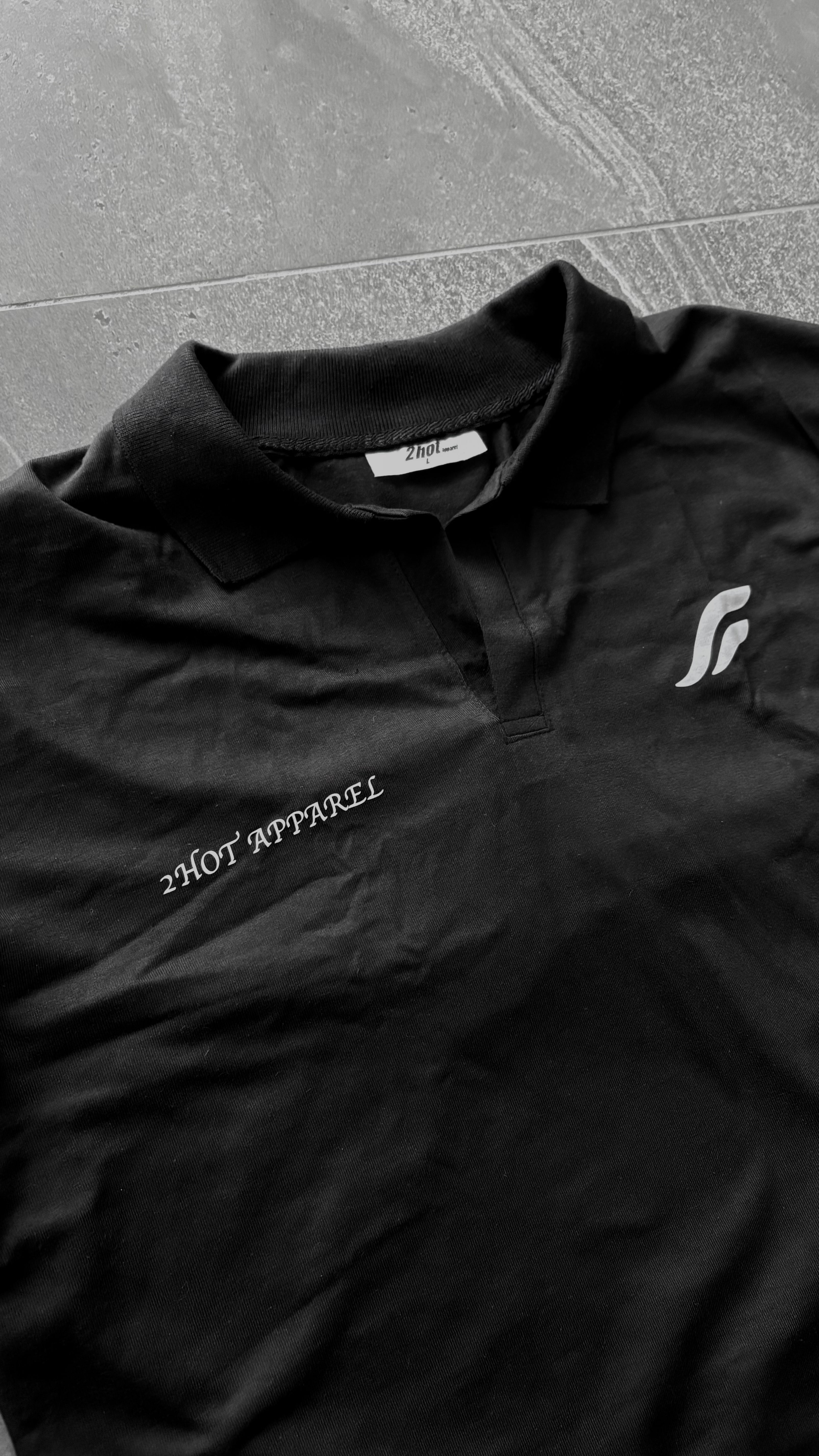 SIGNATURE BLACK POLO